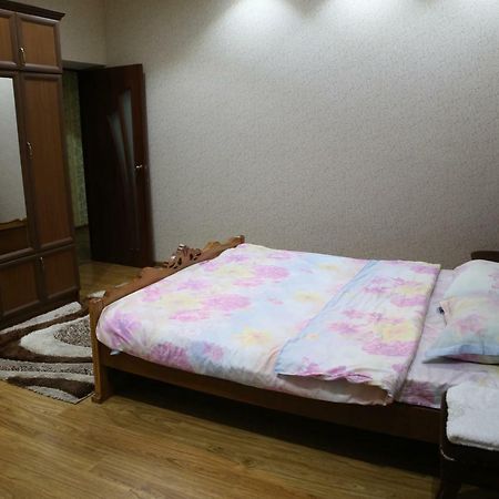 Srtashyan Apartments - Gorky Street Gyumri ภายนอก รูปภาพ