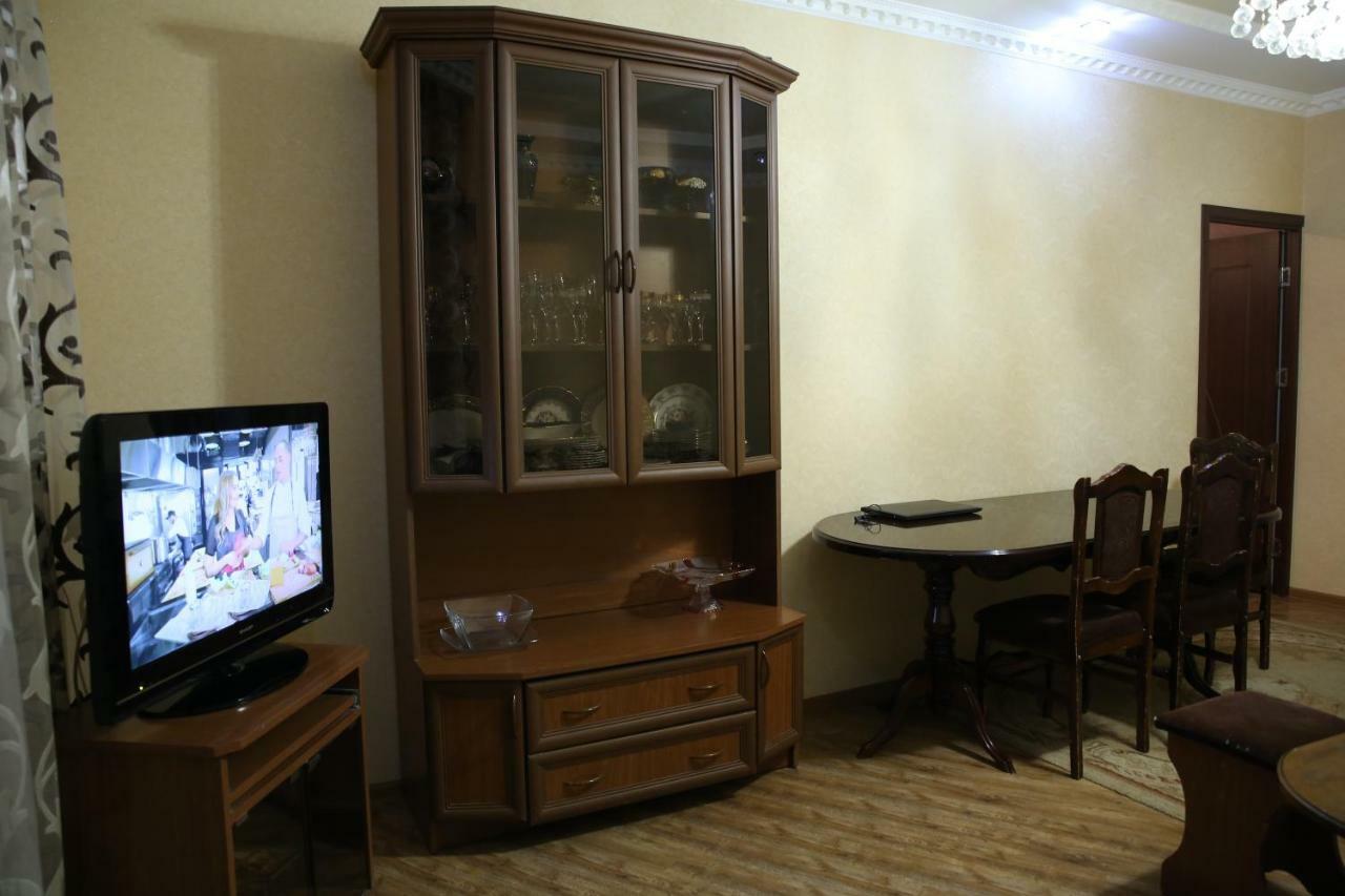 Srtashyan Apartments - Gorky Street Gyumri ภายนอก รูปภาพ