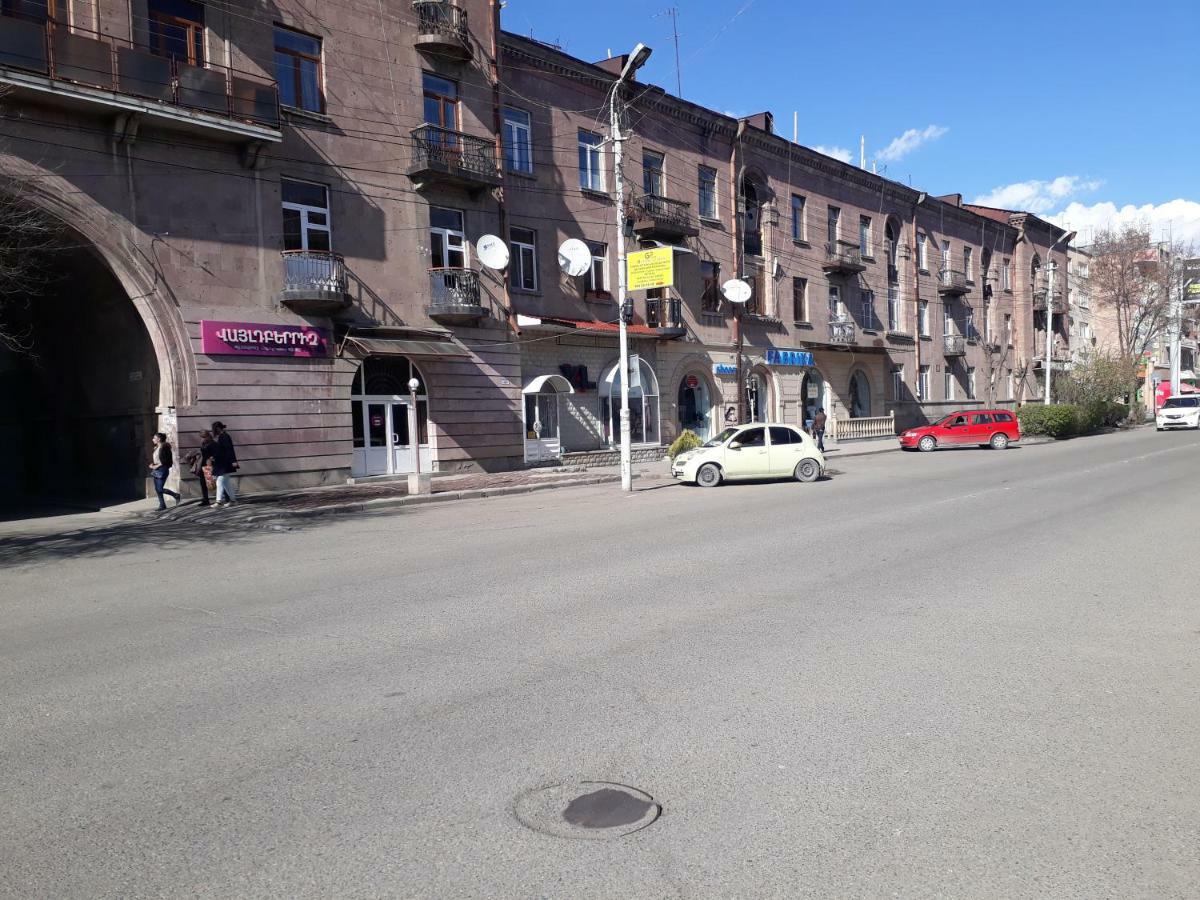 Srtashyan Apartments - Gorky Street Gyumri ภายนอก รูปภาพ